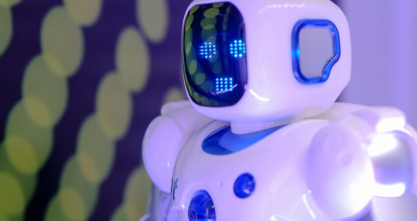 AI Chatbot for Real Estate: 7 Ways to Find Leads